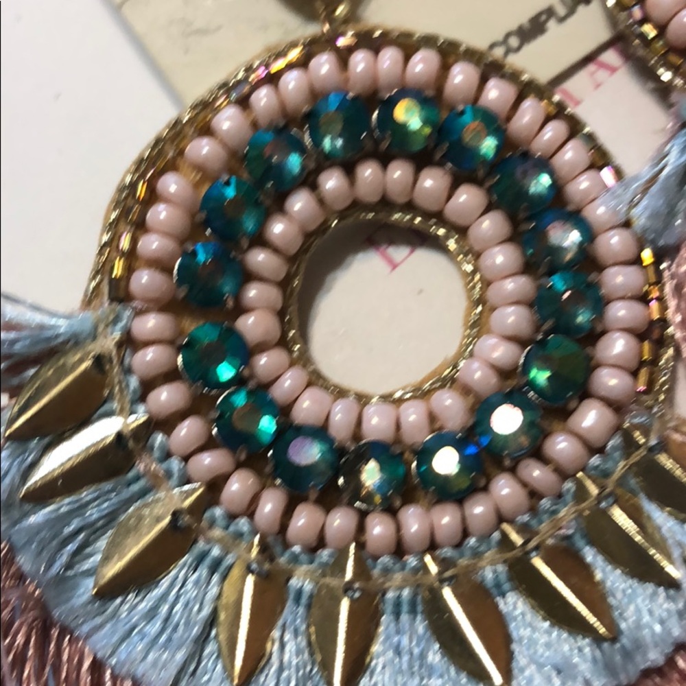 Earring - Picture 3 of 3